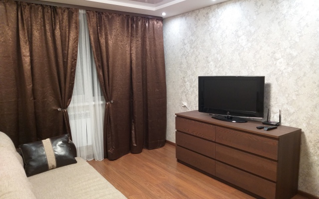 V Tsentre Nizhnego Tagila Apartaments