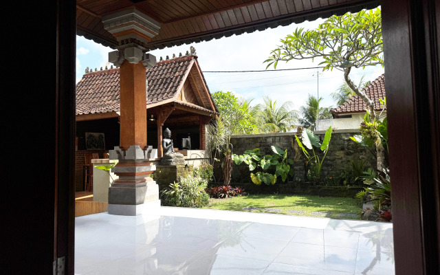 Бутик-отель Krishna Homestay by ArthouseBali