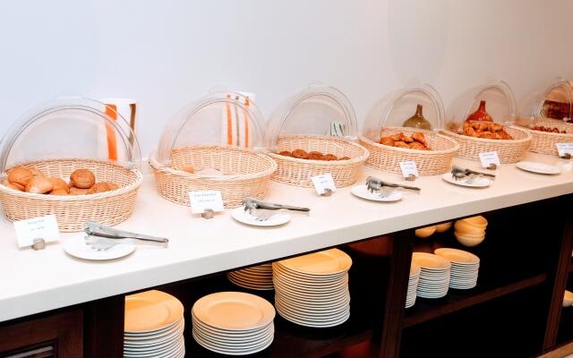 Holiday Inn Express Dubai - Safa Park, an IHG Hotel