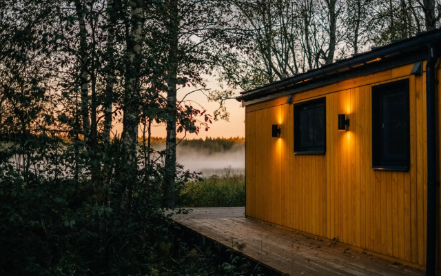 Глэмпинг Хюгге Кэмп Карелия