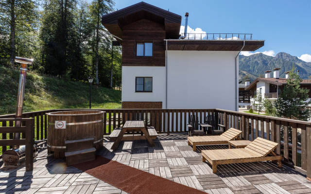 Rosa Khutor Chalet Hotel