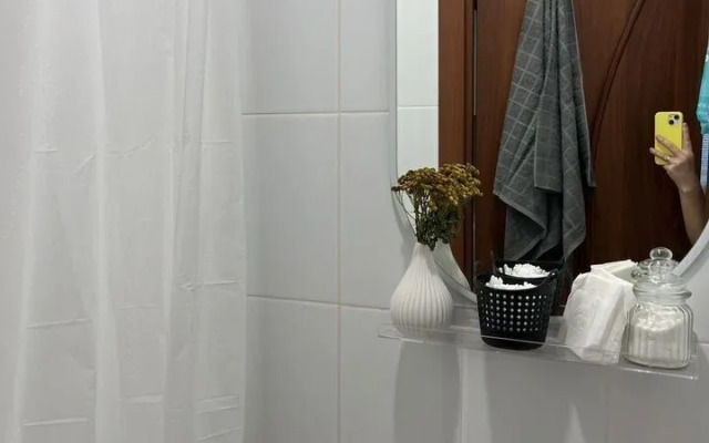 Uyutnaya Na Prospekte Lomonosova 9k2 Flat