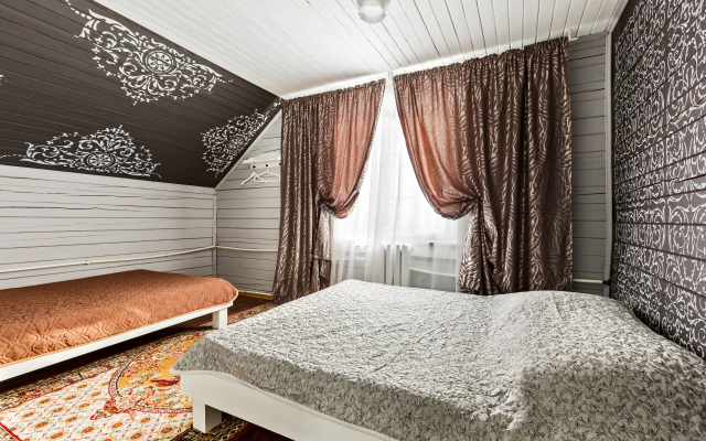 PARIS Guest House