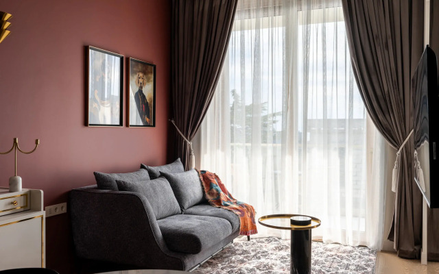 Look&Feel Aristocrat Apartments