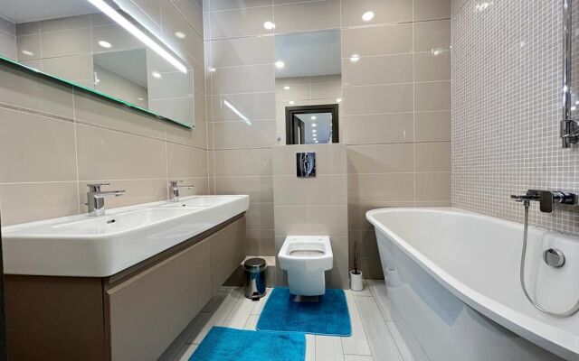 Trekhkomnatnaya Na Gorykogo Flat