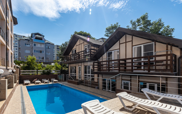 Aranda Hotel