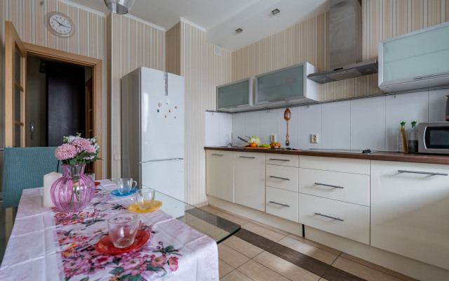 Квартира 2-комнатная Цветочная нежность