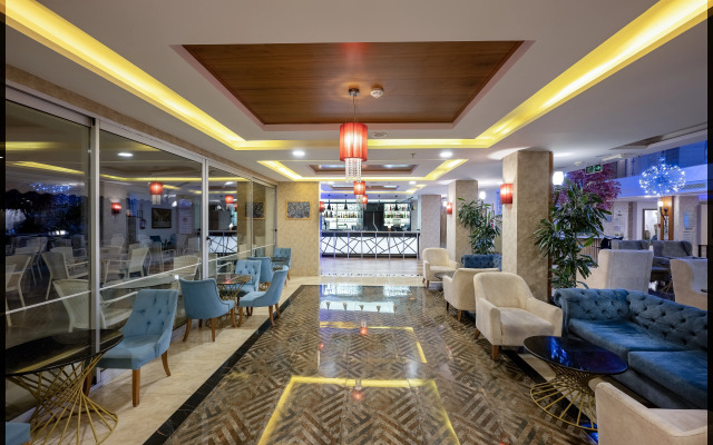 Sealife Family Resort Hotel