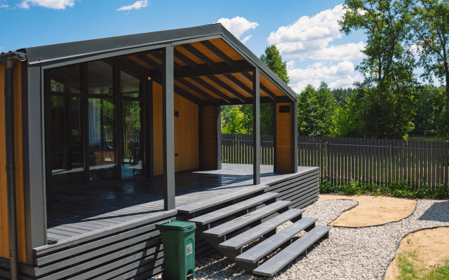 Eco-Mestechko Private House