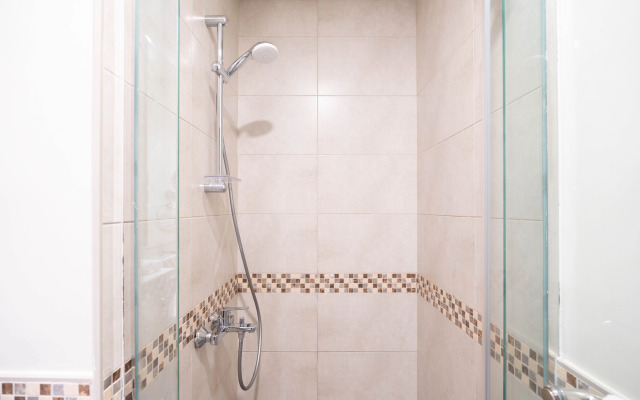 Keyrock Premium Reva Stay with Pool Access Apartments