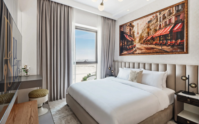 Skyline Vista 3-Bedroom Haven with Lagoon Retreat Apartments