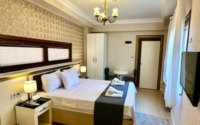 Отель Leili Hagia Sofia Hotel