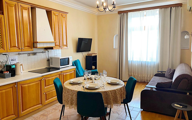 Suite With Kremlin View Tverskaya Apartments