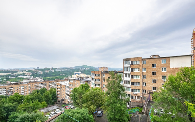 Апартаменты TopHouse на Океанском проспекте 102