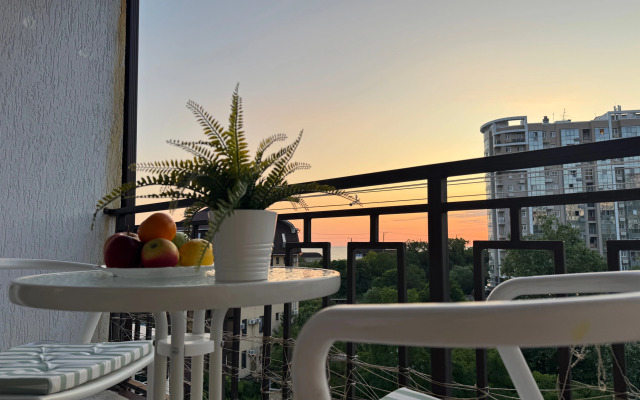 Квартира с мансардой в 100м от моря