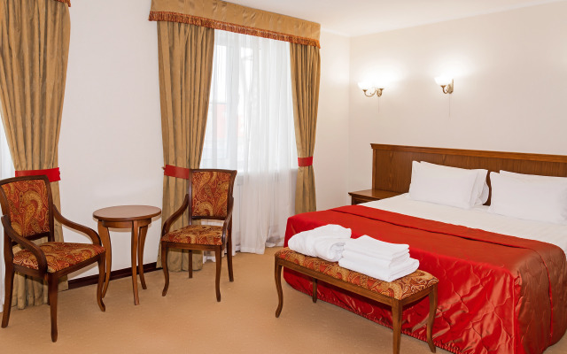 AZIMUT Hotel Tambov 4*