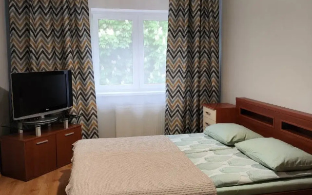 Квартира 2х комнатная в немецком старом фонде