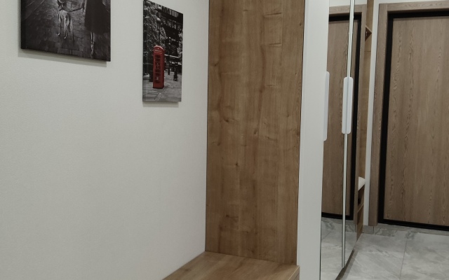 Na Naberezhnoy Tolstogo, 41, номер 3 Apartments