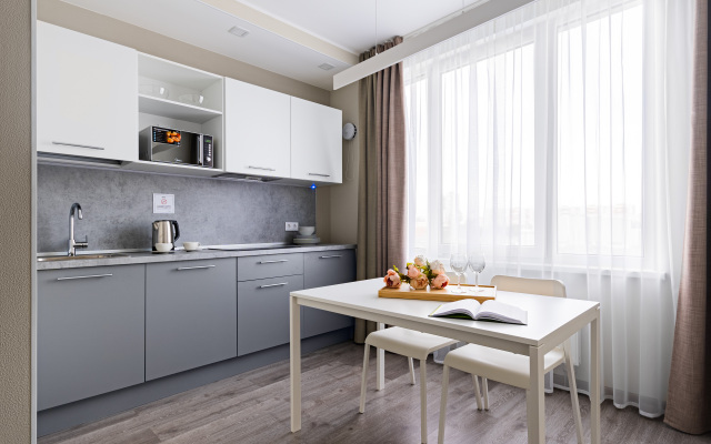 4 Apartment