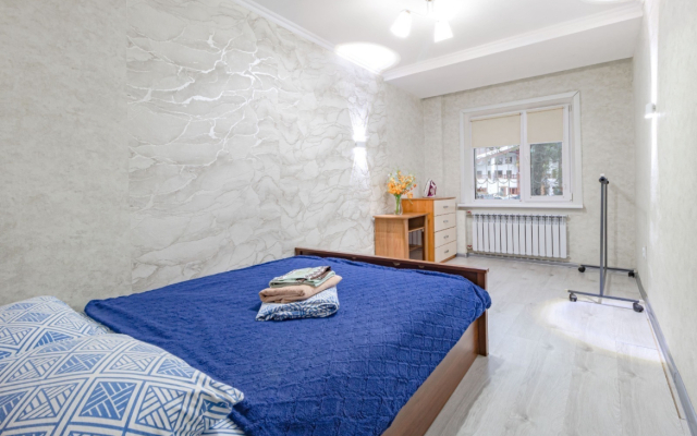 Ryadom S Vokzalom Flat