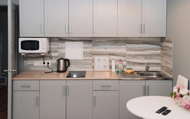 Na Ulitse Monastyrskoy 46 Flat