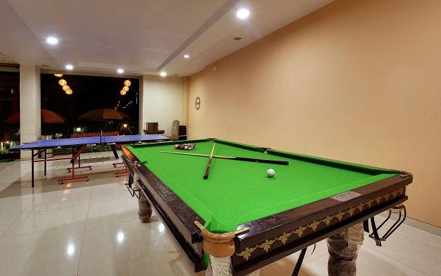 Valley Nest Hotel