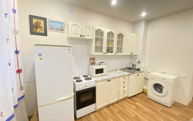 3 Komnatnaya Kvartira Naprotiv Akvaparka Flat