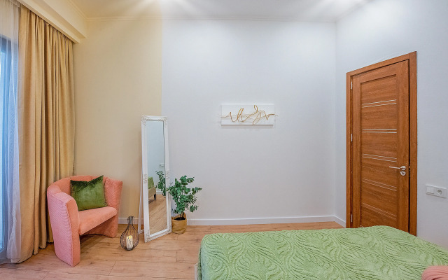 HB Nutsubidze II Apartments