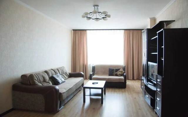 1 na prospekte Lenina 112b Apartments