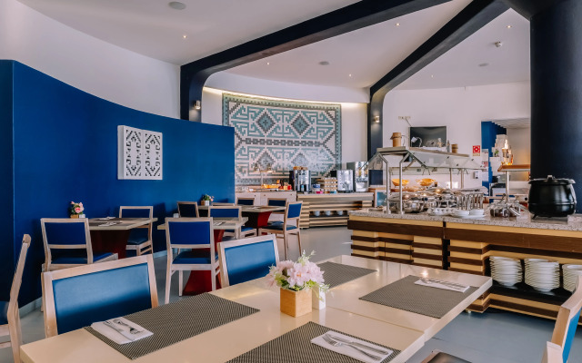 Grand Muthu Oura View Beach Club Apart-Hotel