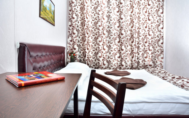 Отель на Звездинской