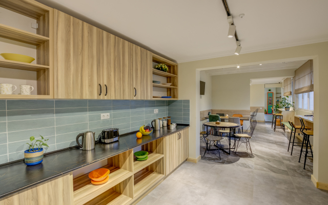 People Guest House