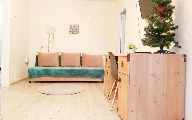 Na Narodovolcheskoy Ulitse 4 Flat