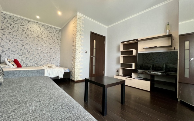 1-kom Solnechnyy bul'var 2-178 Kaluga tsentr KakDoma Flat