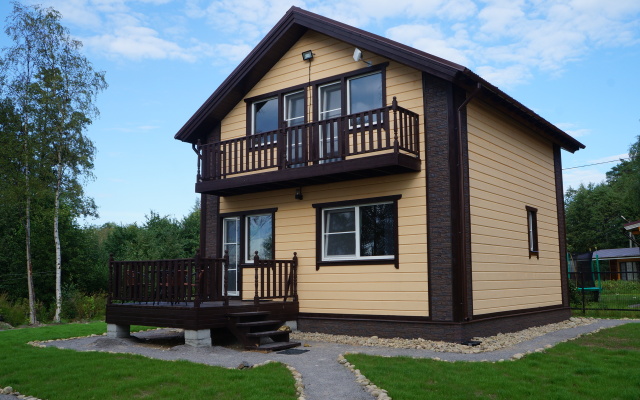 Ozernaya 38 Private House