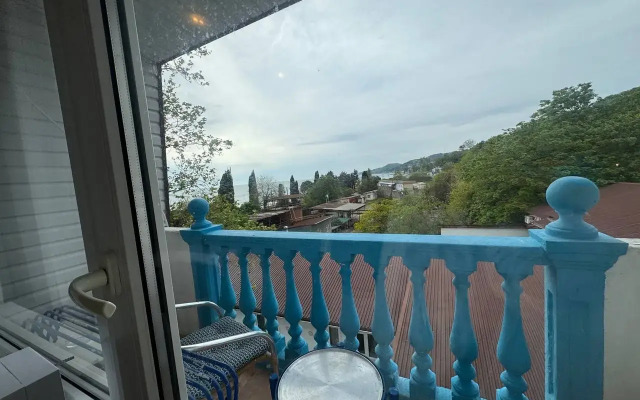 Uyutnaya Studiya Na Beregu Morya Flat