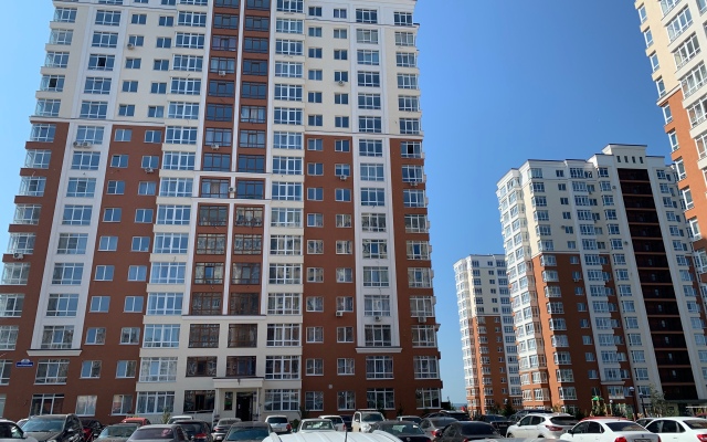 Na Prospekte Pritomskom 25/3 Apartments