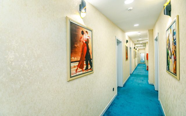 Отель Essam Deluxe