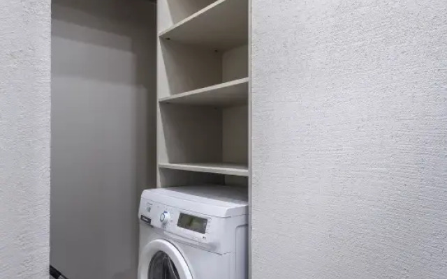 Апартаменты 3 FortEstate на Бутлерова 7б