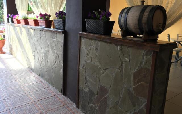 Kipr Guest House