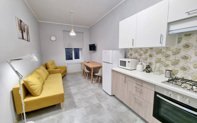 Квартира Уютная Двушка у ТЦ Галерея