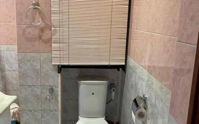 Апартаменты Двухкомнатная квартира на Жуковского 34