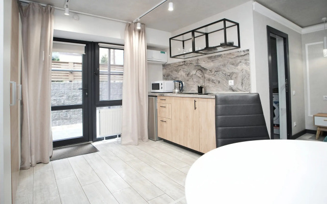 Апартаменты с Террасой и Видом на Горы