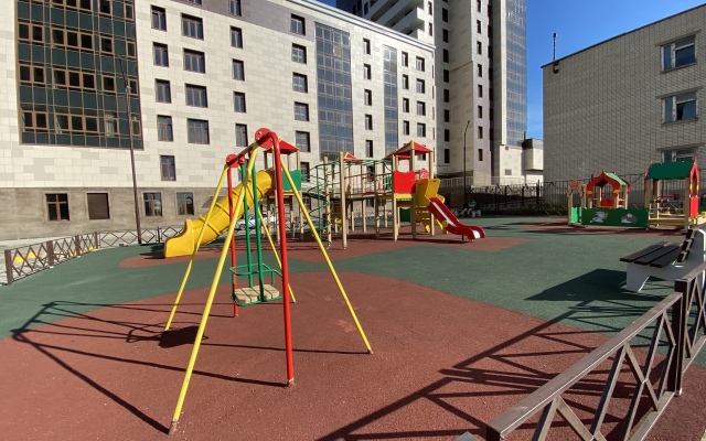Apartamenty Fresh Dvukhkomnatnye s dushevoy kabinoy