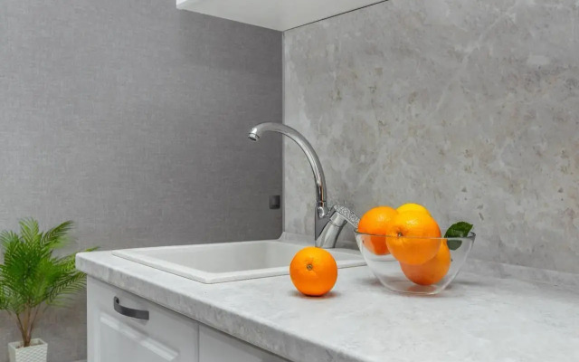 Na Pervoy Linii Morya Apartments