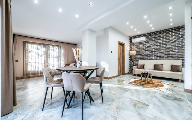 Oplot - «SCANDI» - s mini balkonom 2 Apartments