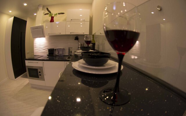 Апартаменты High Tech