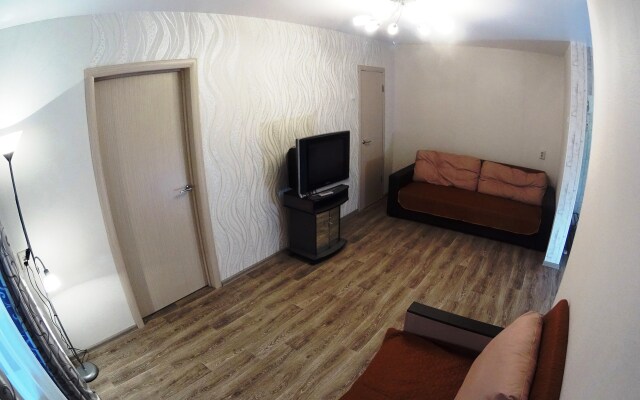 On Day Na Blyuhera 16 Apartments