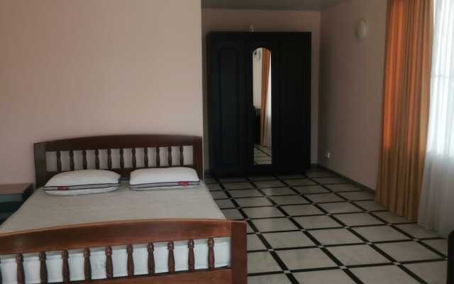 Lidiya Guest House