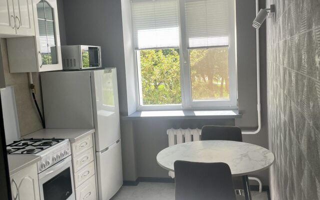 Апартаменты Sokol на набережной в пешей доступности к самому центру